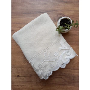 Çeyiz Bahçesi Berrin Krem Kadife Havlu