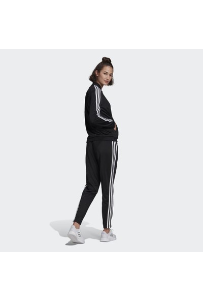 Adidas Essentials 3-Stripes Kadın Eşofman Takımı