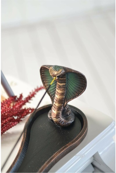 Gift Garden Kobra Yılanı Figürlü Tütsülük Dekoratif Biblo