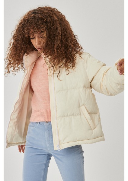 Kadın Regular Fit Normal Kesim Mont