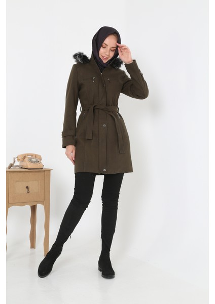 Kadın Kısa Kaşmir Kaşe Kapşonlu Kürklü Kaban Mont modelleri