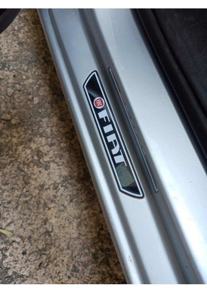 Fiat Talento Piano Black Kapı Eşiği 4'lü Set