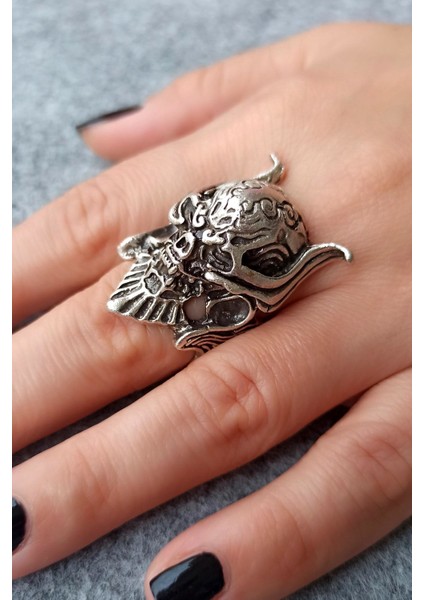 Antik Gümüş Kaplama Maskeli Kuru Kafa Şekilli El Yapımı Ayarlanabilir Yüzük fiyatları