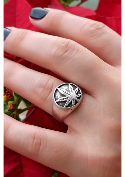 Antik Gümüş Kaplama Yaprak Şekilli El Yapımı Ayarlanabilir Yüzük