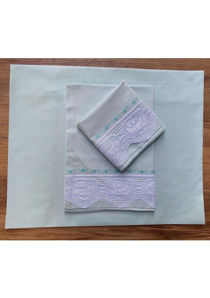 Dantelli Pikolu Nil Yeşili Çarşaf Takımı