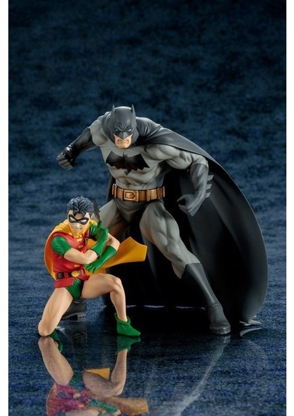 Batman & Robin Artfx+ Statue Set