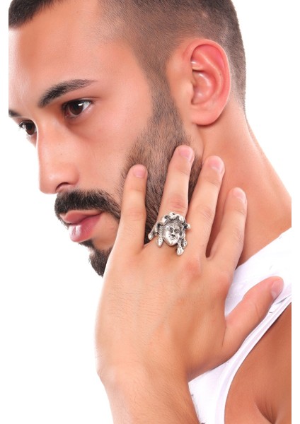 Erkek Antik Gümüş Kaplama Ayarlanabilir Gotik Medusa Yüzük modelleri