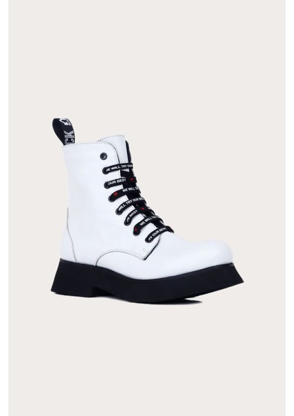 Beyaz Deri Kadın Düz Bot fiyatları