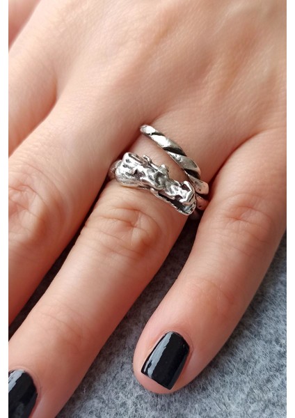 Antik Gümüş Kaplama Burgulu Ejderha Şekilli El Yapımı Ayarlanabilir Yüzük modelleri