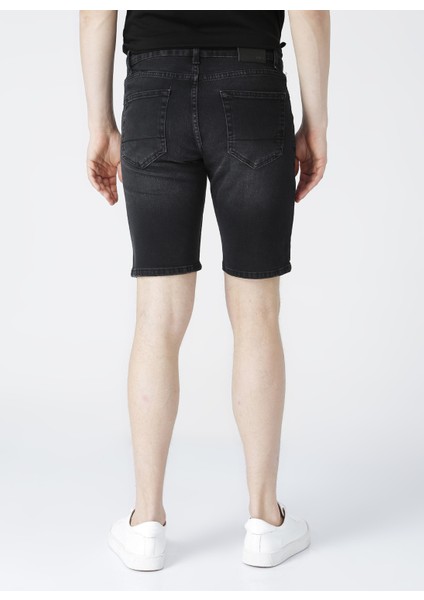 Cepli Siyah Erkek Şort