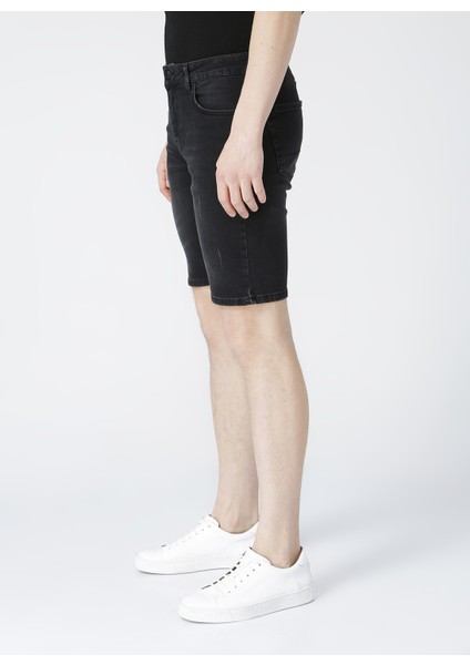 Cepli Siyah Erkek Şort fırsatları