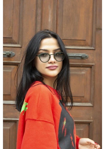 s Kadın Güneş Gözlüğü