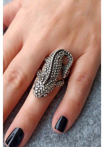 Antik Gümüş Kaplama Büyük Kertenkele Şekilli El Yapımı Ayarlanabilir Yüzük fırsatları