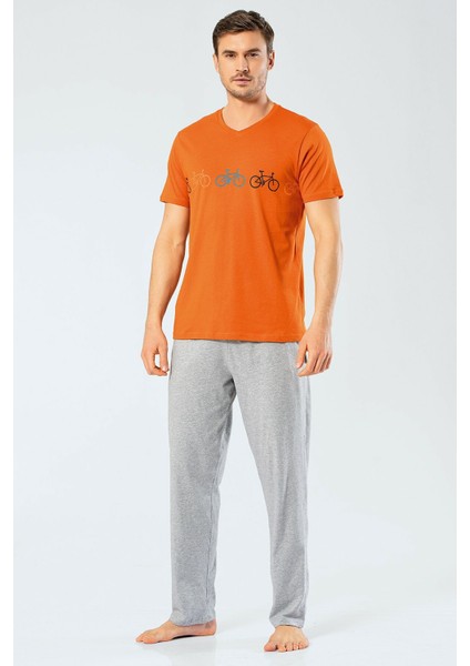 4131 Turuncu Erkek Baskılı V Yaka Pantolon Pijama Takım