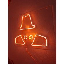 Dekoraven Takım Elbise Iç Mekan Tabela ve Dekoratif Aydınlatma