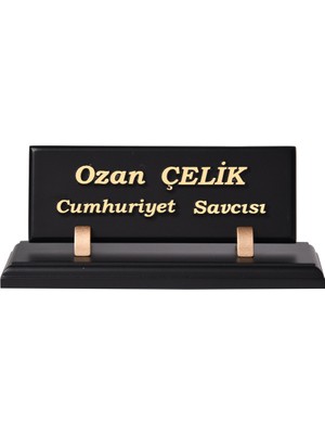 CLK Kabartma Siyah Ahşap Masa Üstü Organizer Isimlik