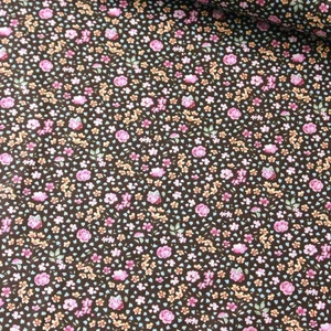 Daisy Star Kahve Renkli Çıtır Çiçekli Poplin Kumaş