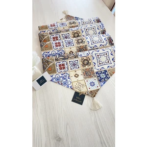 White Alamode Çini Desenli Püsküllü Runner