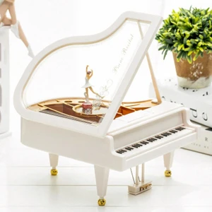 Dans Eden Balerinli Piyano Müzik Kutusu Büyük Boy