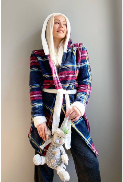 Pijama Evi Ekose Desenli Peluş Polar Kadın Sabahlık