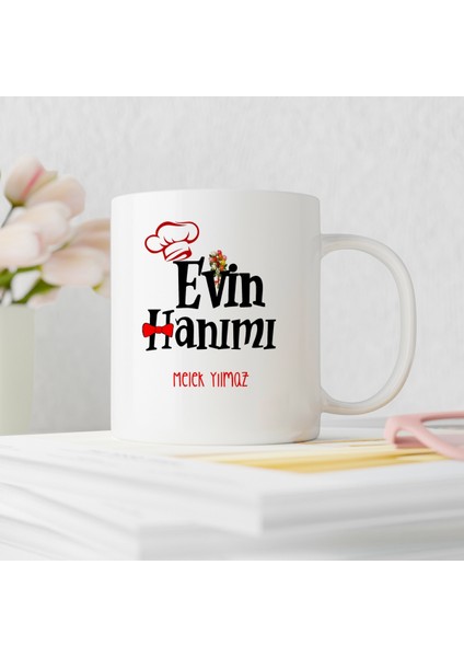 Ev Hanımı Tasarımlı Kişiye Özel Kupa Bardak