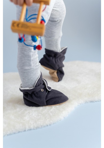 Kaydırmaz Tabanlı Pamuk Astarlı Çıtçıtlı Antrasit Panduf modelleri