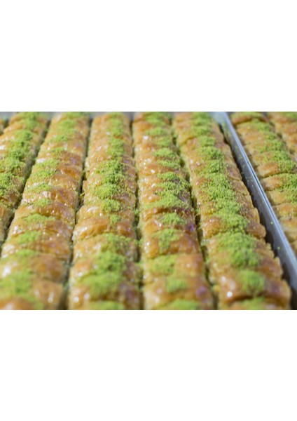 Fıstıklı Baklava 1 kg