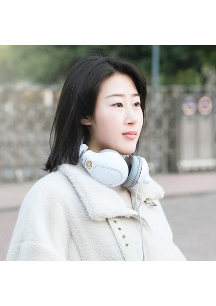 Kulak Üstü Kulaklık (Yurt Dışından) indirimleri