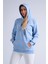 Kadın Mavi Kapüşonlu Kanguru Cepli Şardonlu Sweatshirt 1