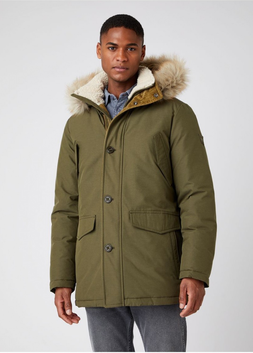 Wrangler Regular Fit Normal Kesim Mont
