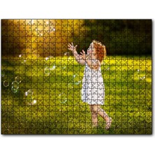 Cakapuzzle  Baloncuklarla Oynayan Sevimli Kız 120 Parça Puzzle Yapboz Mdf (Ahşap)