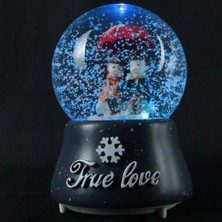 NeaGift Işıklı Müzikli Kar Küresi True Love Şemsiyeli Aşıklar Büyük Boy Kar Püskürten Kar Küresi