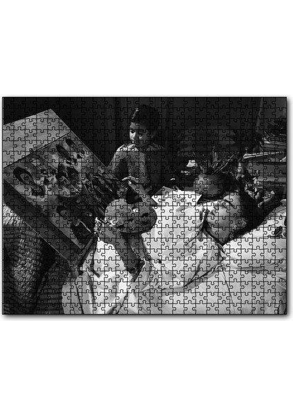 Frida Kahlo Yatakta Resim 120 Parça Puzzle Yapboz Mdf (Ahşap)