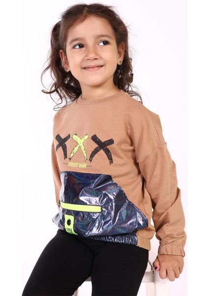 Toontoy Kız Çocuk Cep Detaylı Baskılı Sweatshirt
