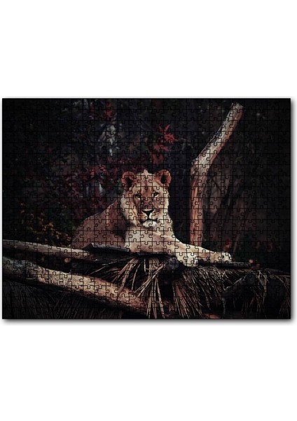 Cakapuzzle Dişi Aslan Dinleniyor 120 Parça Puzzle Yapboz Mdf (Ahşap)