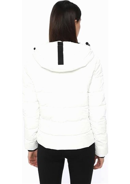 Apreski Coat Kadın Kısa Mont Kaban Beyaz V4 fiyatları