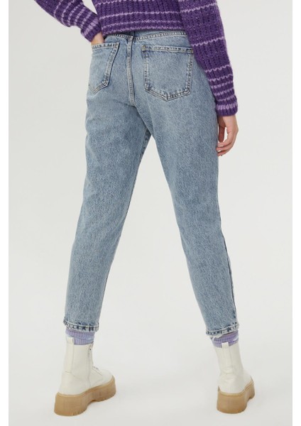 2028525 Kadın Mom Rylee Wash Jean Pantolon fırsatları