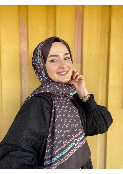 Kadın Vr Logo Desen Twill Şal Desenli Shawl