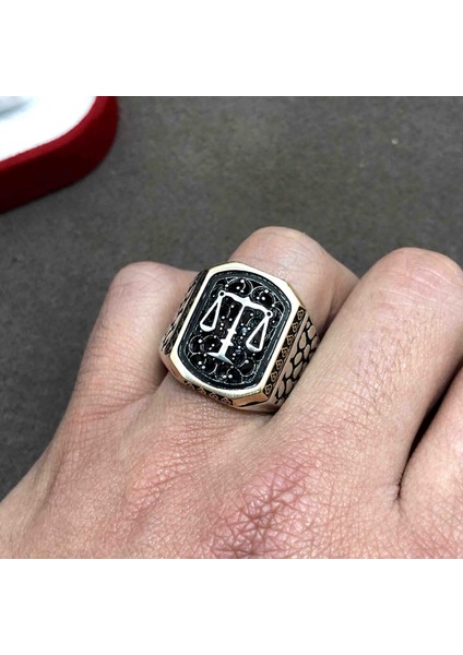 Adalet Terazisi Model 925 Ayar Erkek Gümüş Yüzük fiyatları