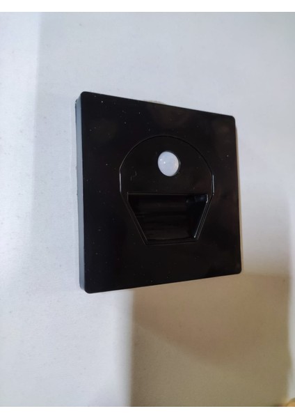 Ct 5170 Cata 1W Sensörlü Koridor LED Spot Siyah Kasa Günışığı