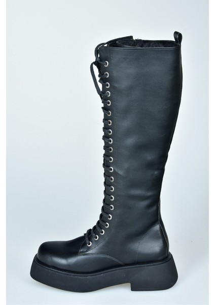 Siyah Bağcıklı Günlük Kadın Çizme L610130909 fırsatları