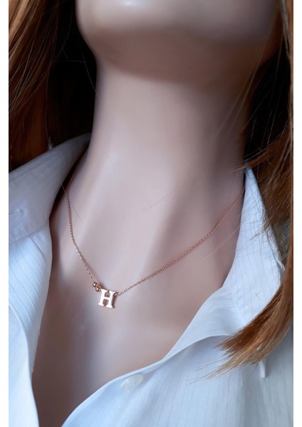 Rose H Harfi Kolye fiyatları