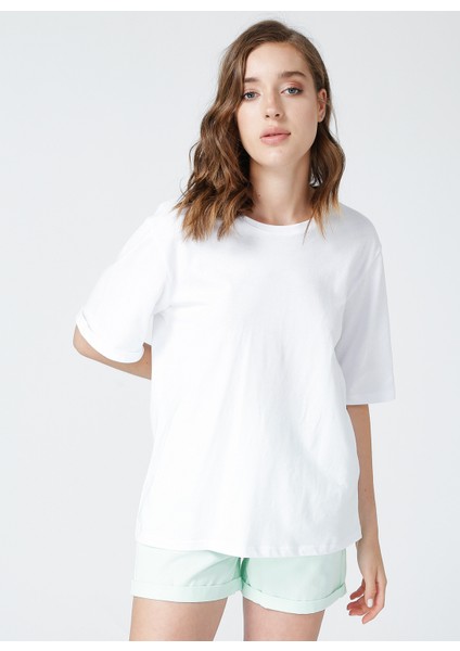 Bisiklet Yaka Düz Beyaz Kadın T-Shirt DANTITA modelleri