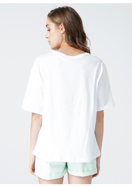 Bisiklet Yaka Düz Beyaz Kadın T-Shirt DANTITA fırsatları
