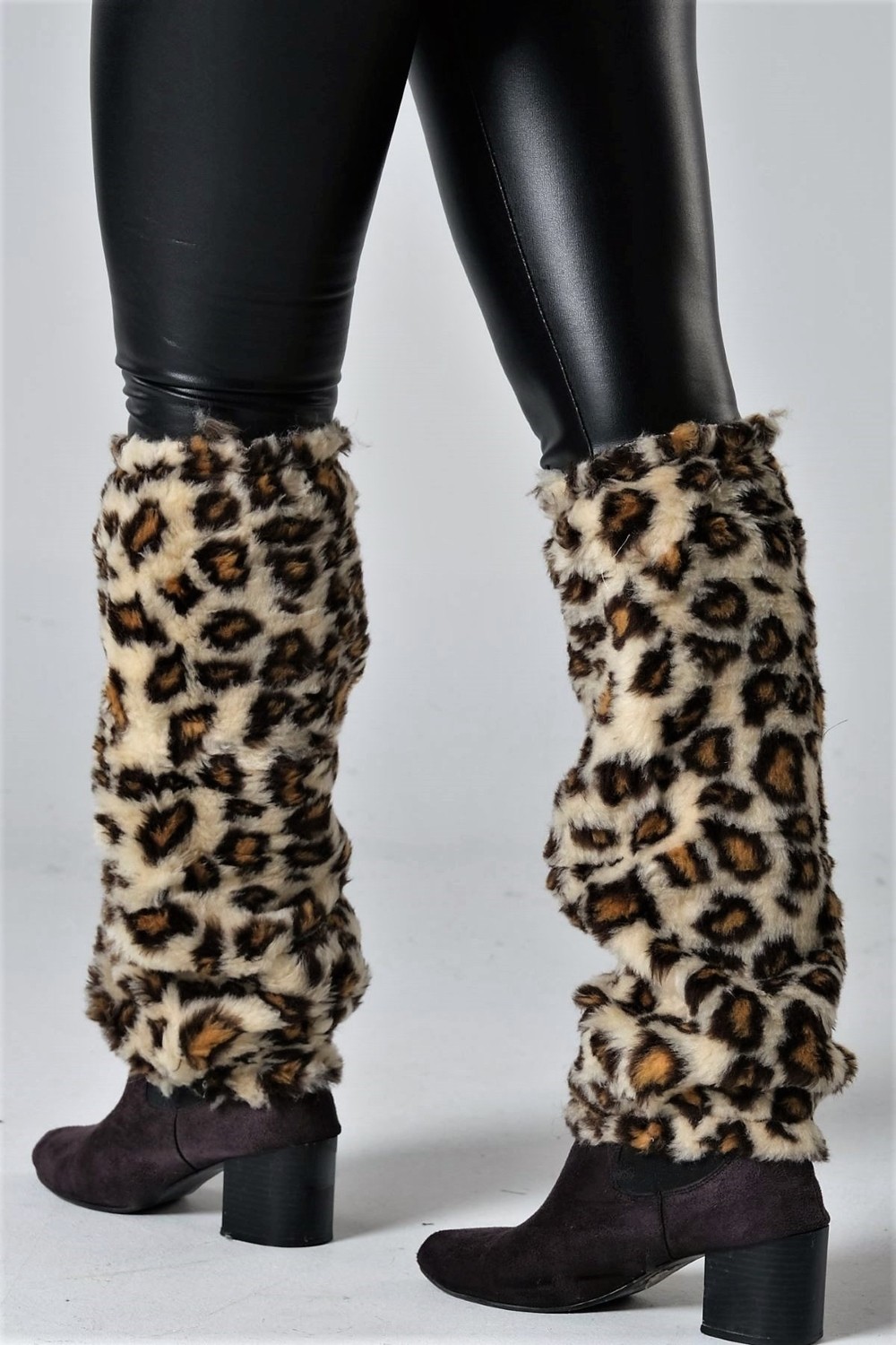 Keyifli Moda Kadın Leopar Desenli Peluş Tozluk görsel 3