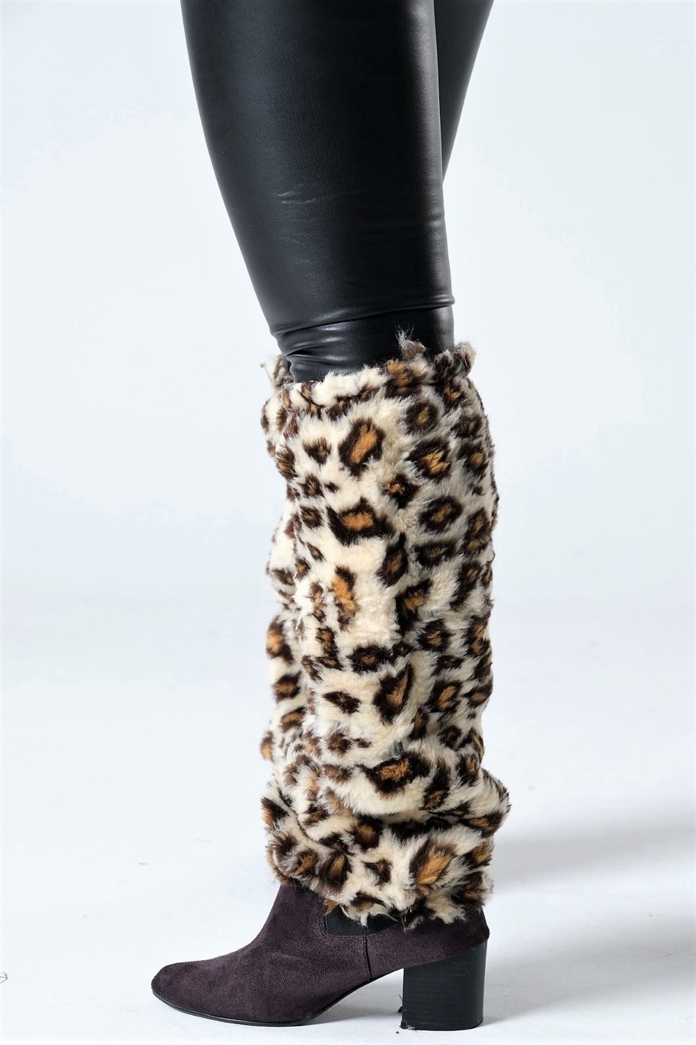 Keyifli Moda Kadın Leopar Desenli Peluş Tozluk görsel 5