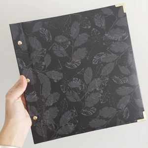 Siyah Yapraklı Fotoğraf Albümü