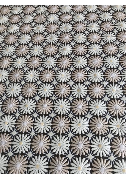 Yüksel Halı Mefruşat Masa Örtüsü Şefaf Kaplamalı Dantel Desen