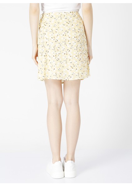 Çiçek Desenli Sarı Kadın Mini Etek modelleri