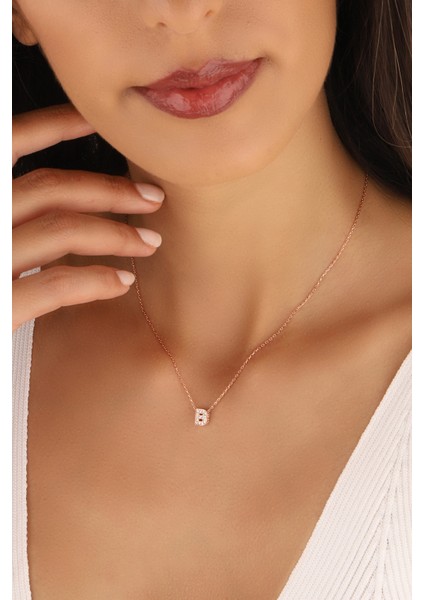 Taşlı Minik Üç Boyutlu Harf Kolyeler - B fiyatları